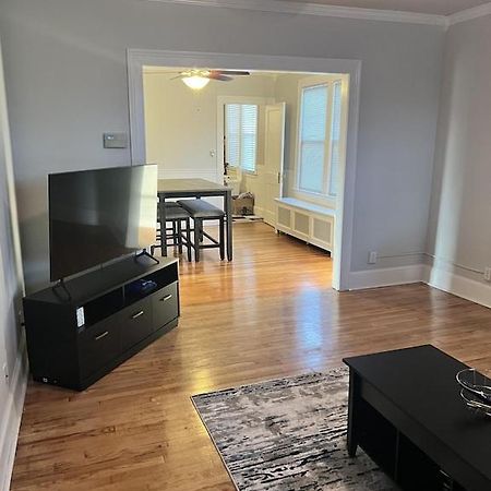 Ferienwohnung Secret Oasis In The Heart Of Hartford Exterior foto